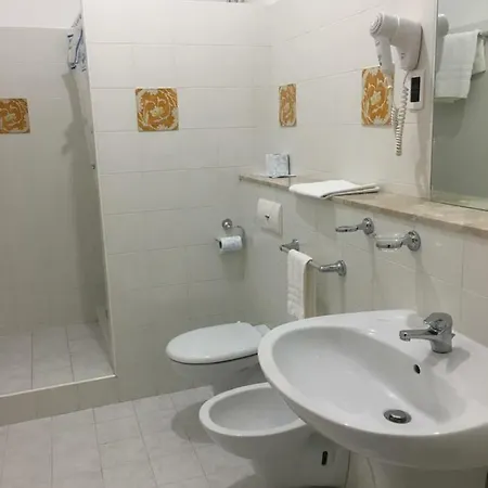 Il Vecchio Frantoio Scillato (Sicily)